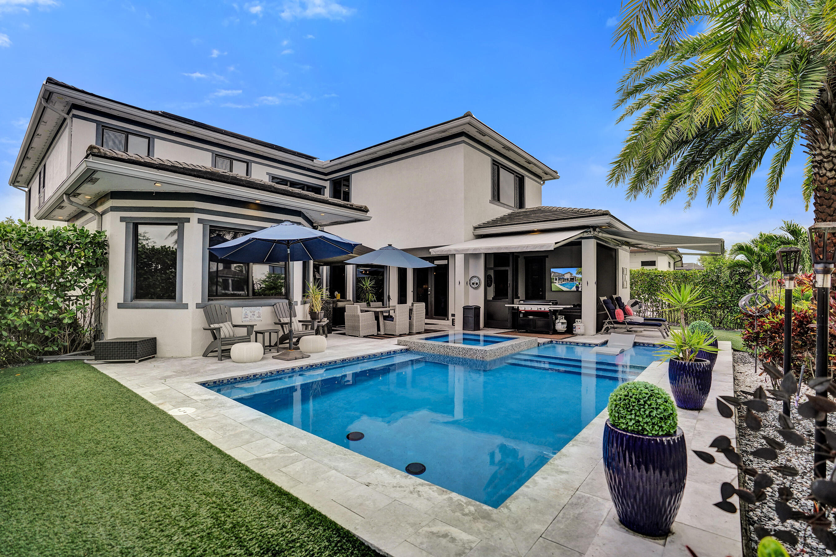 Cascata@Miralago - Residential