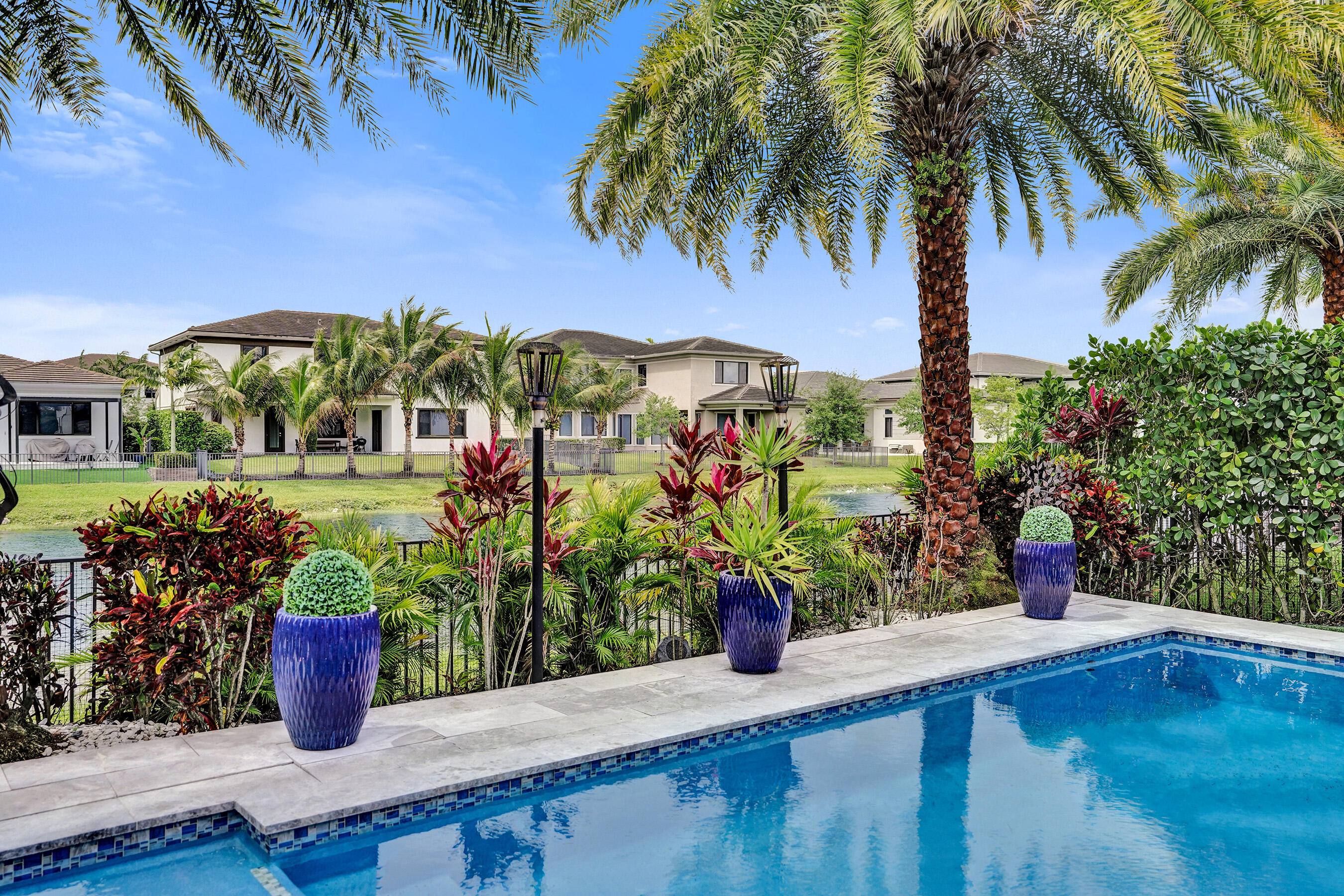 Cascata@Miralago - Residential