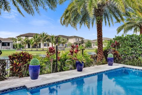 Tiny photo for 10514 N Lago Vista Circle, Parkland, FL 33076 (MLS # B26015873)