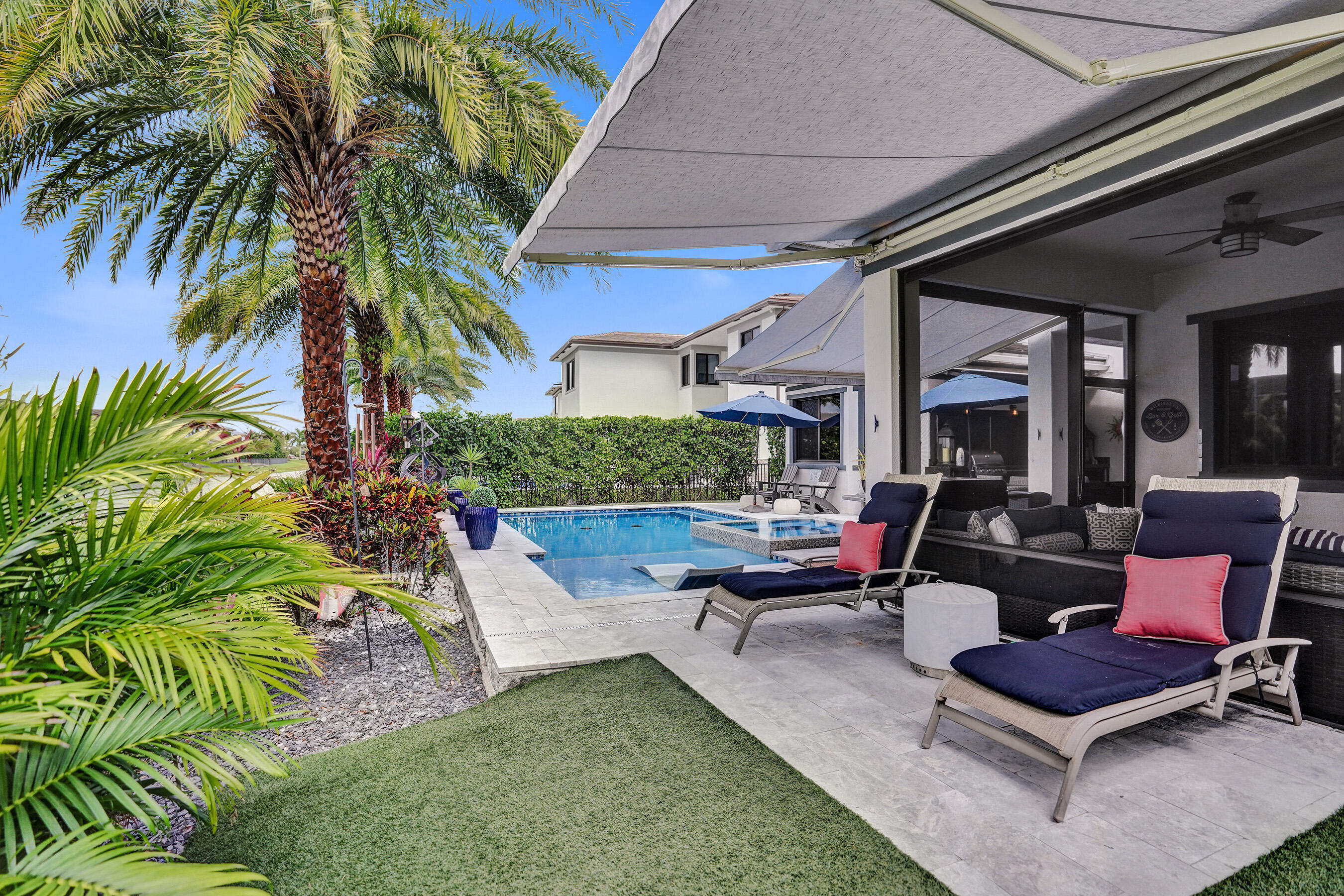 Cascata@Miralago - Residential