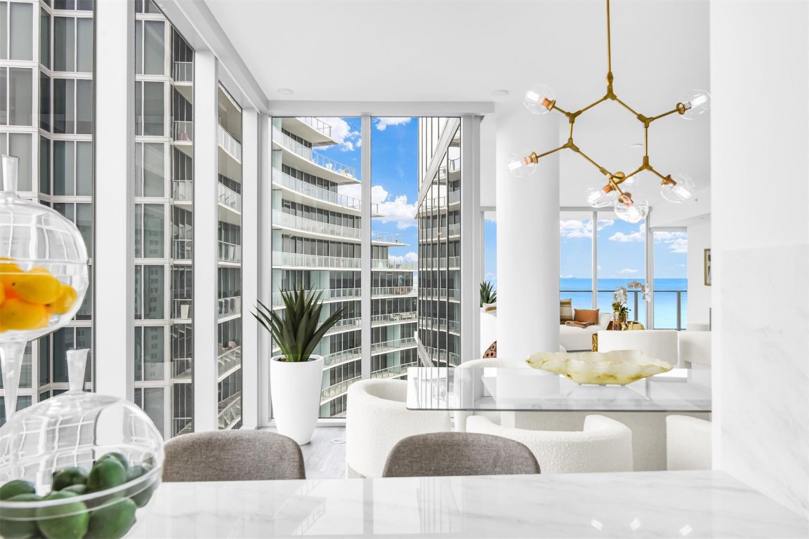 AUBERGE BEACH RESIDENCES - Residential