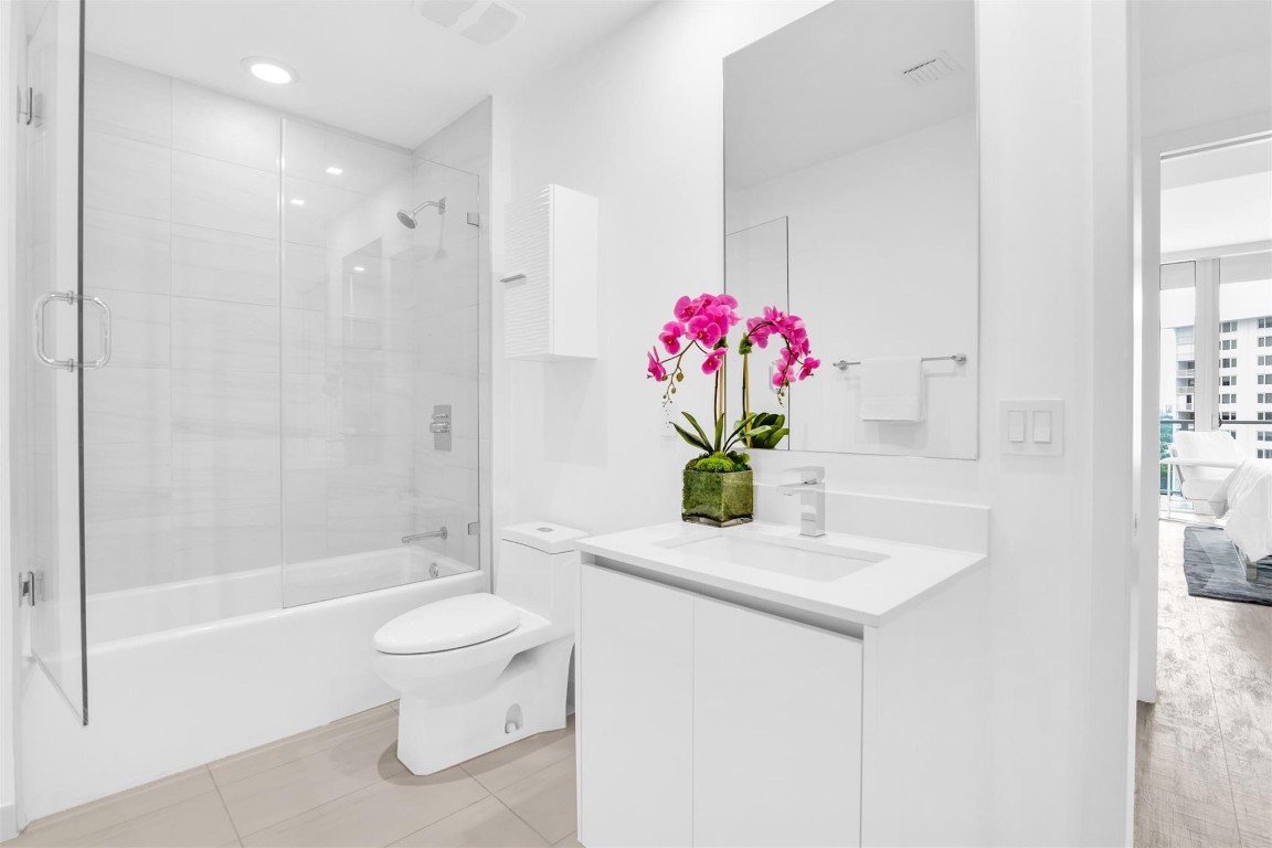 AUBERGE BEACH RESIDENCES - Residential