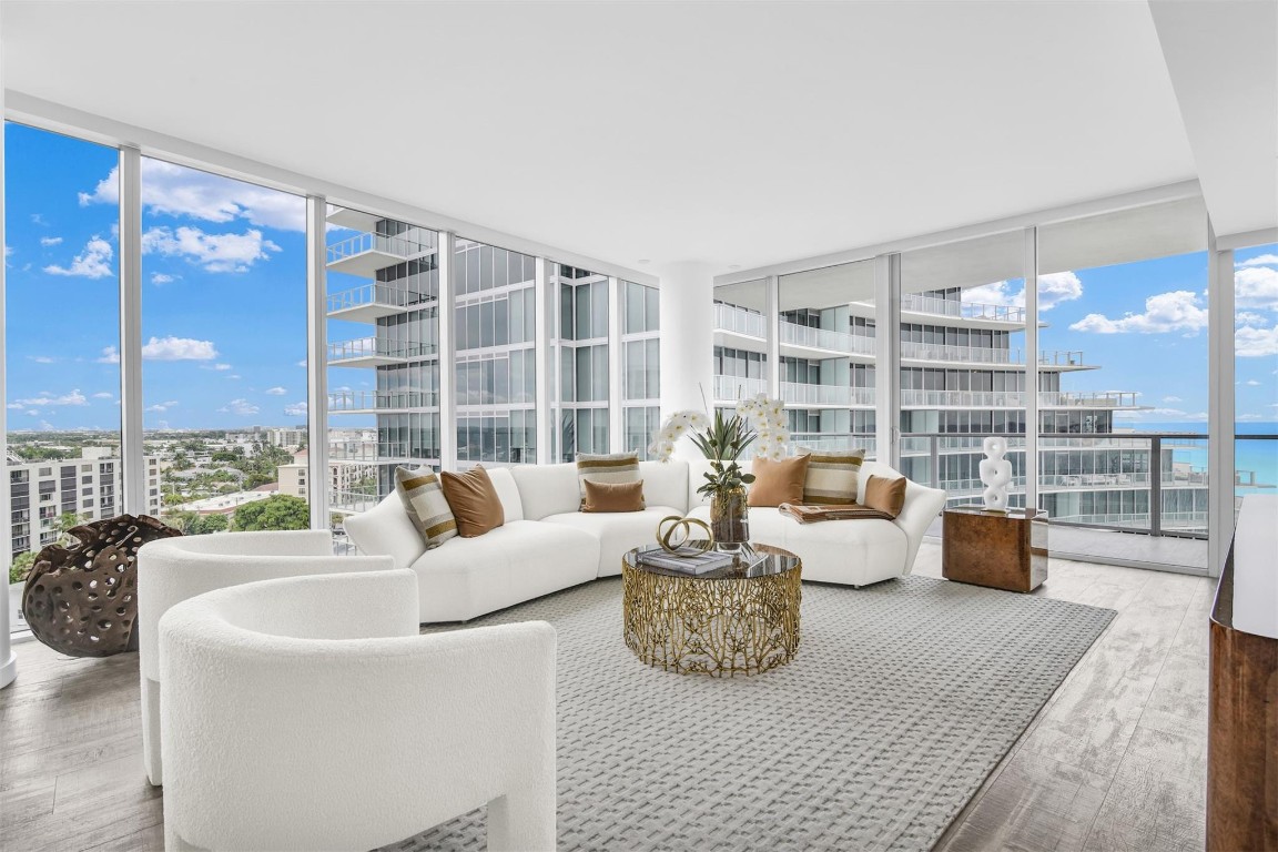 AUBERGE BEACH RESIDENCES - Residential