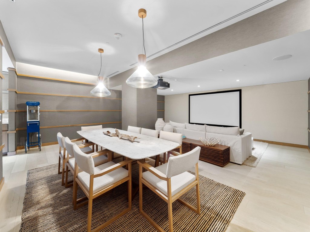 AUBERGE BEACH RESIDENCES - Residential