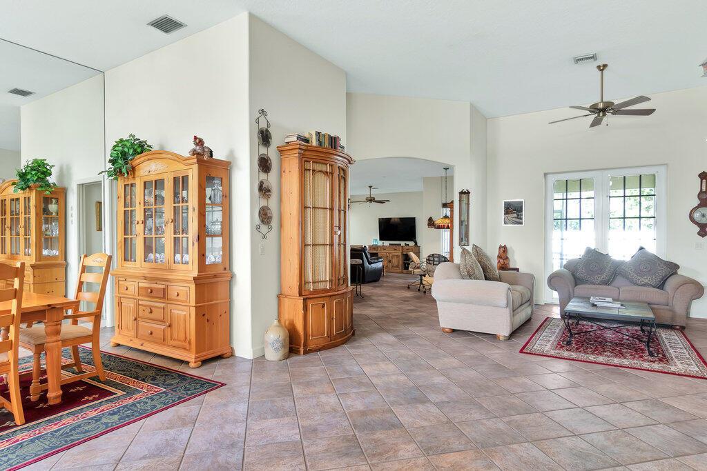 The Laurels - Residential