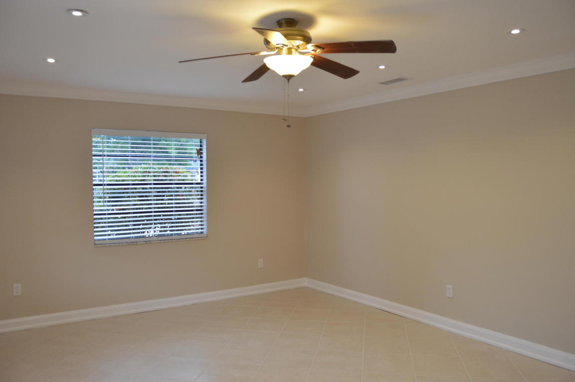 LANTANA - Residential Lease