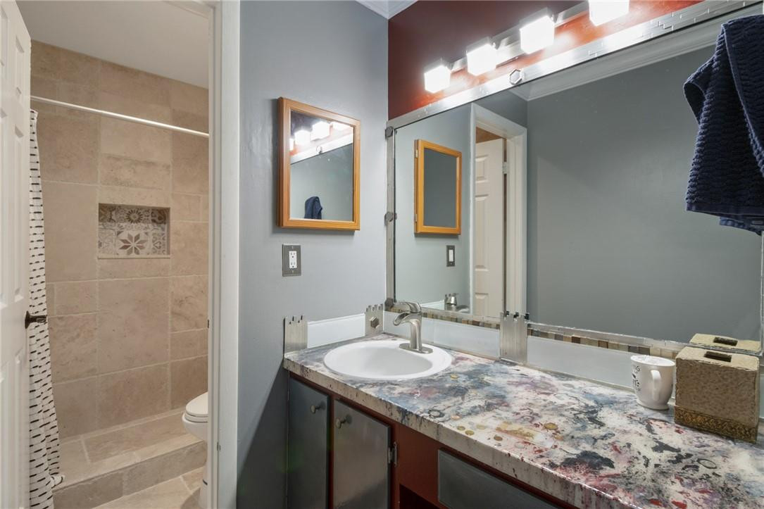 Golden Raintree IV-C - Residential