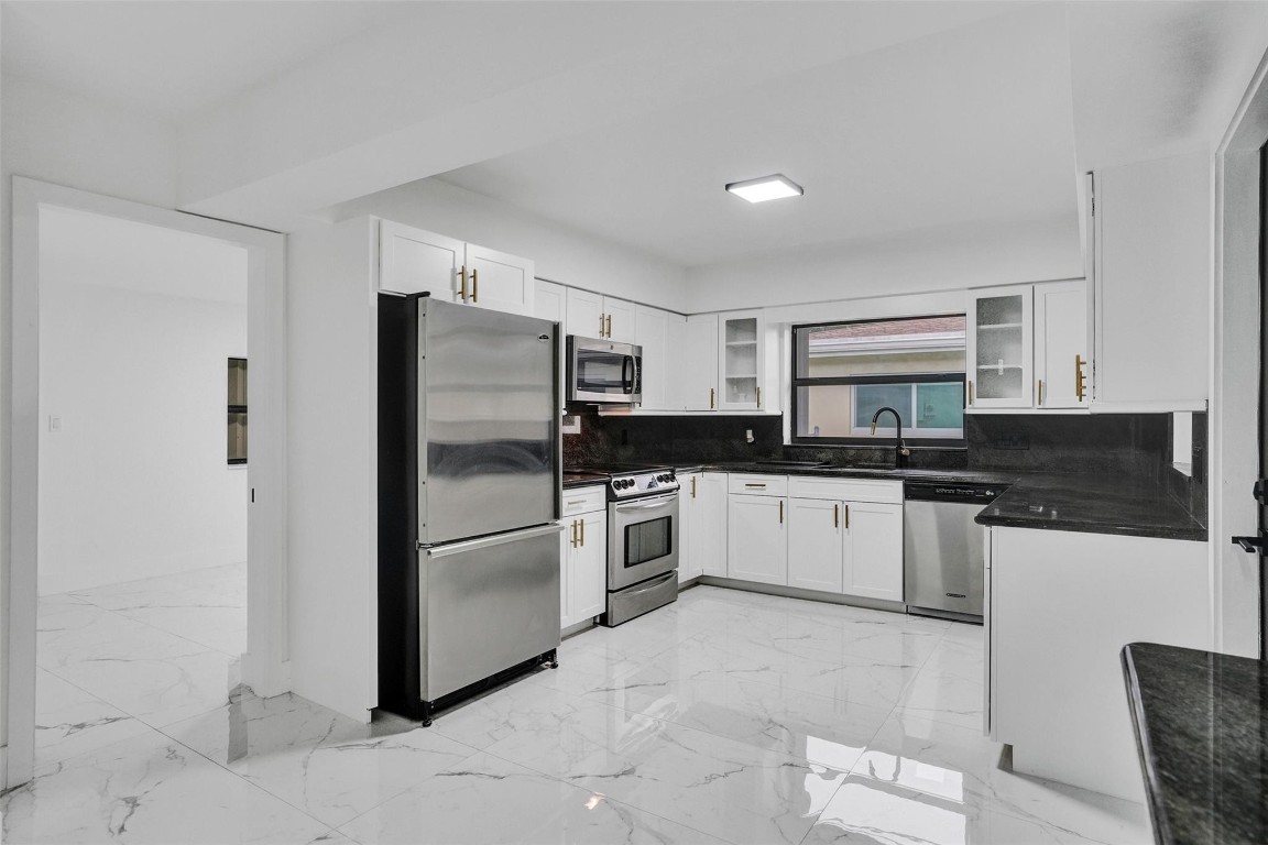 PLANTATION ISLES SEC 1 - Residential