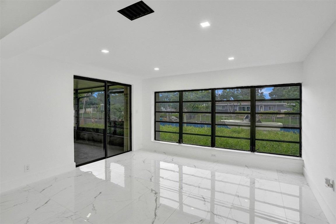 PLANTATION ISLES SEC 1 - Residential