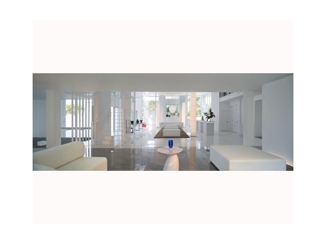 GOLDEN BEACH SEC B - Residential