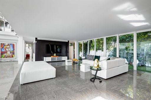 GOLDEN BEACH SEC B - Residential