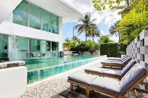 GOLDEN BEACH SEC B - Residential