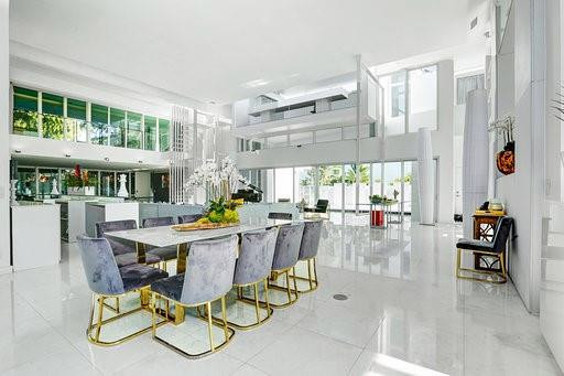 GOLDEN BEACH SEC B - Residential