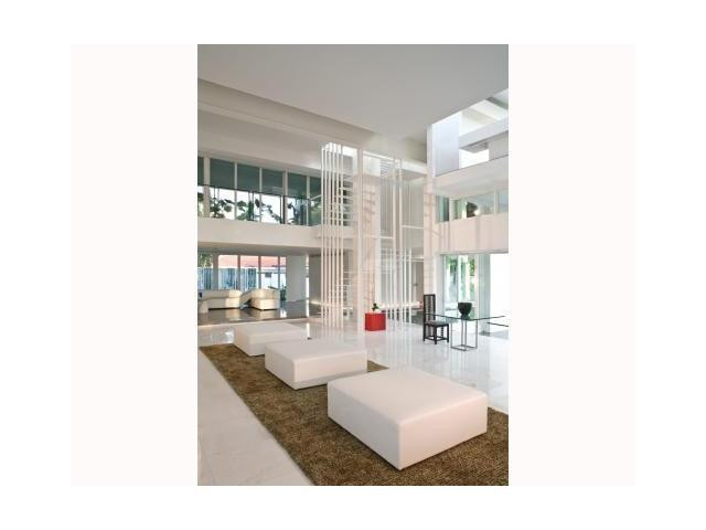 GOLDEN BEACH SEC B - Residential