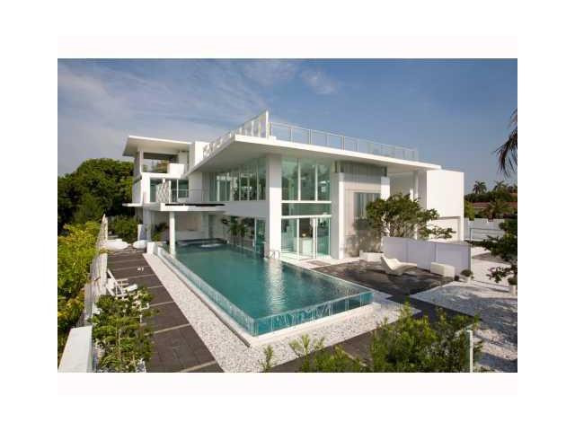 GOLDEN BEACH SEC B - Residential