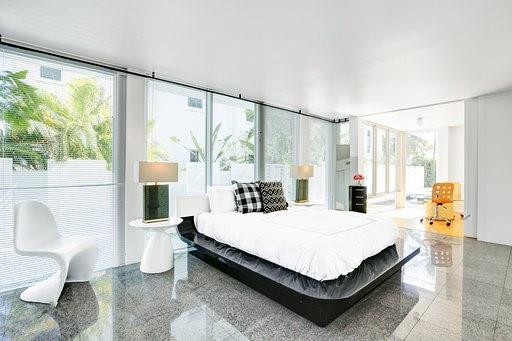 GOLDEN BEACH SEC B - Residential