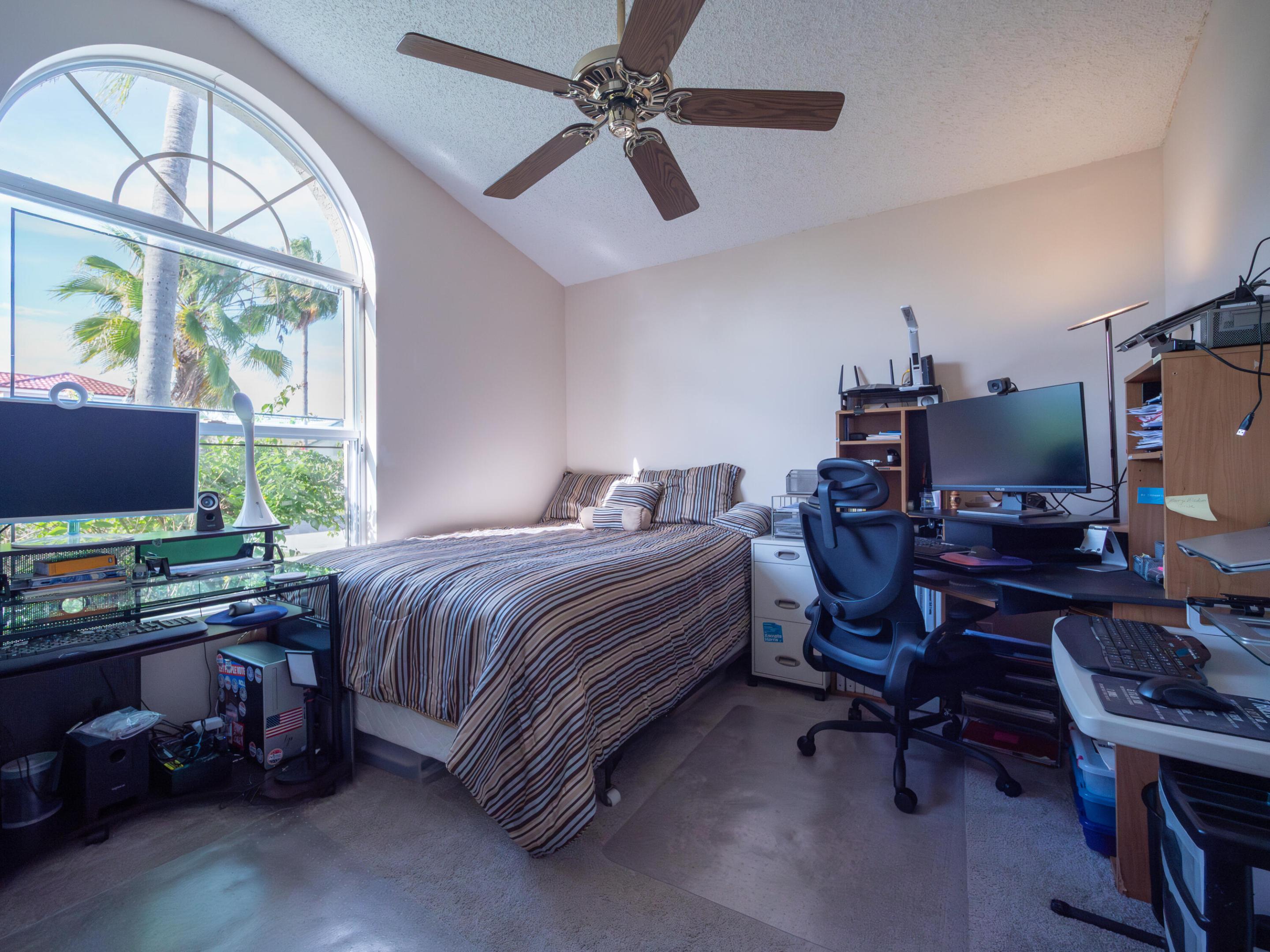 WELLINGTON TR 43 - Residential