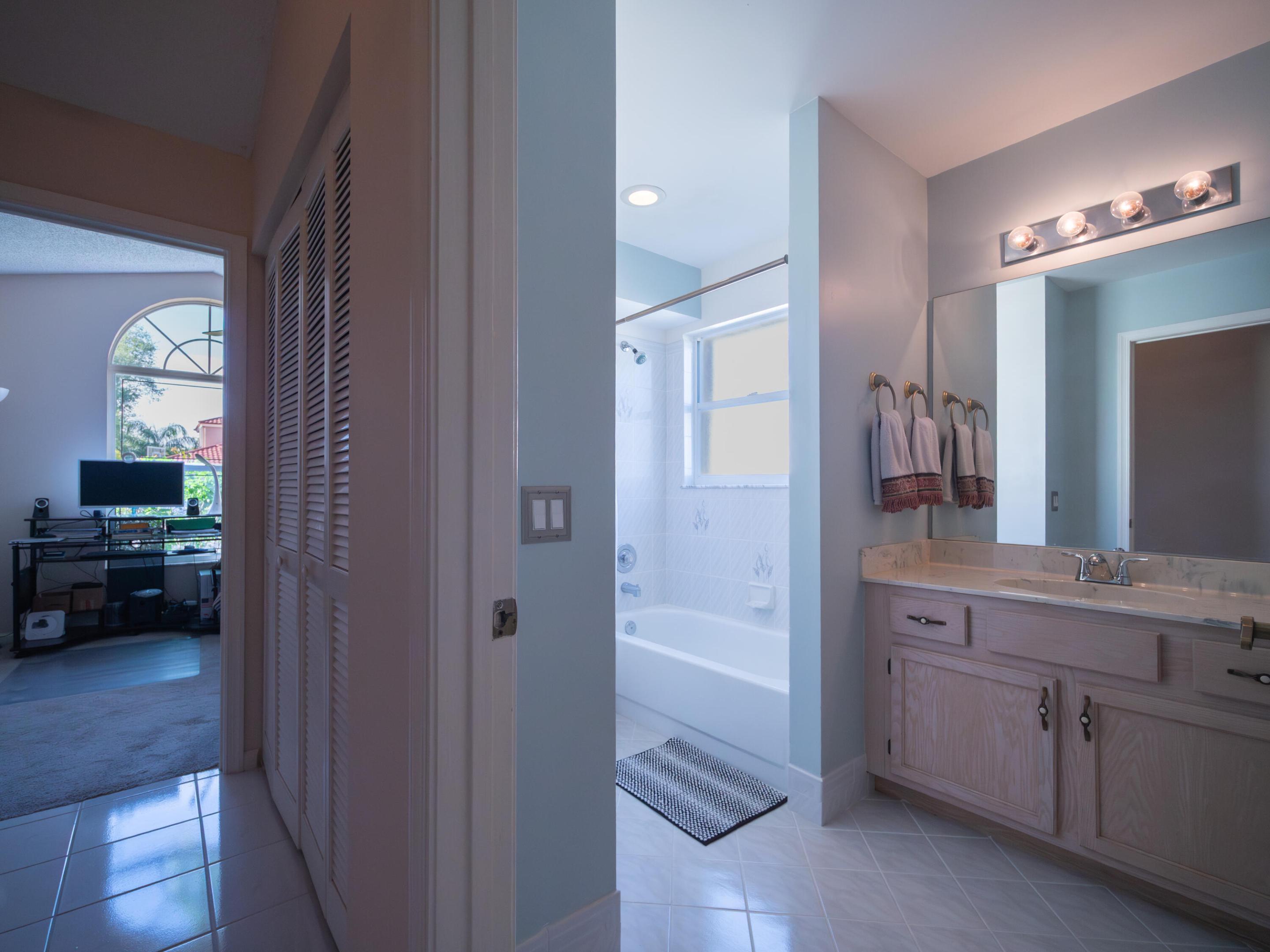 WELLINGTON TR 43 - Residential