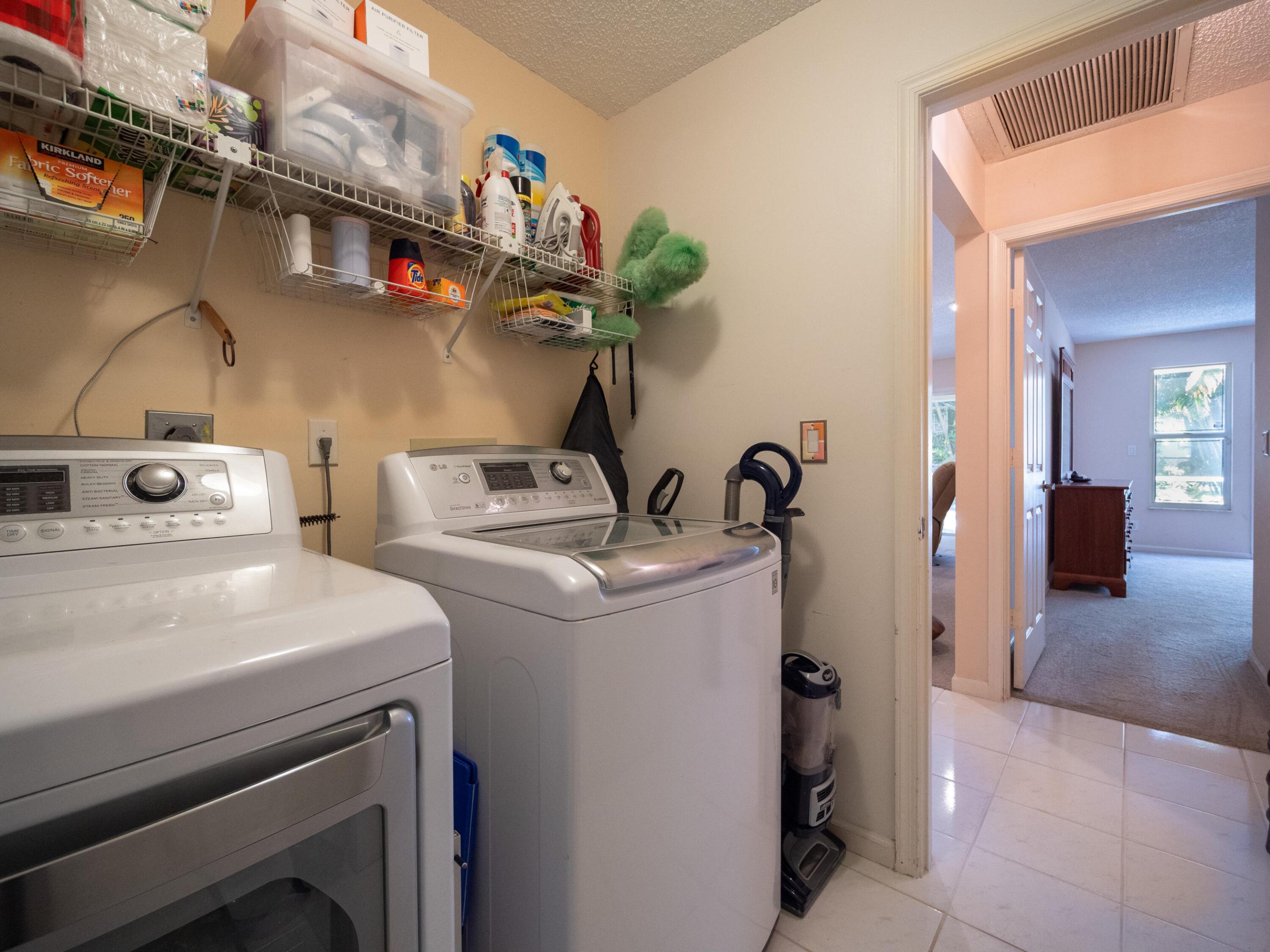 WELLINGTON TR 43 - Residential