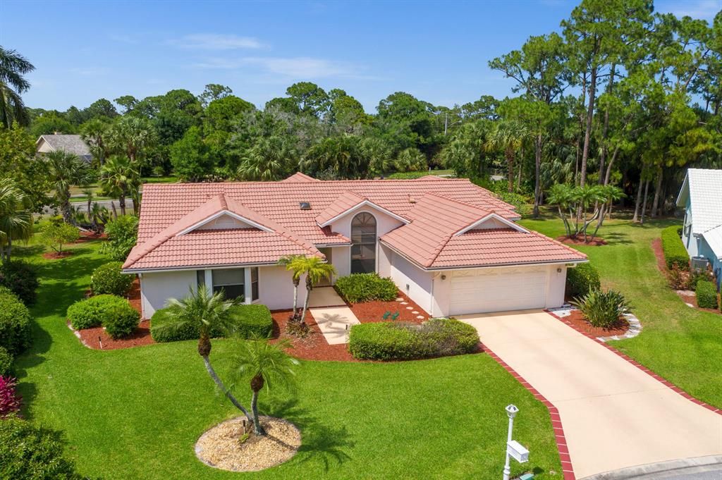 Photo of 1211 SW Paradise Cove, Port Saint Lucie, FL 34986 (MLS # R10714878)