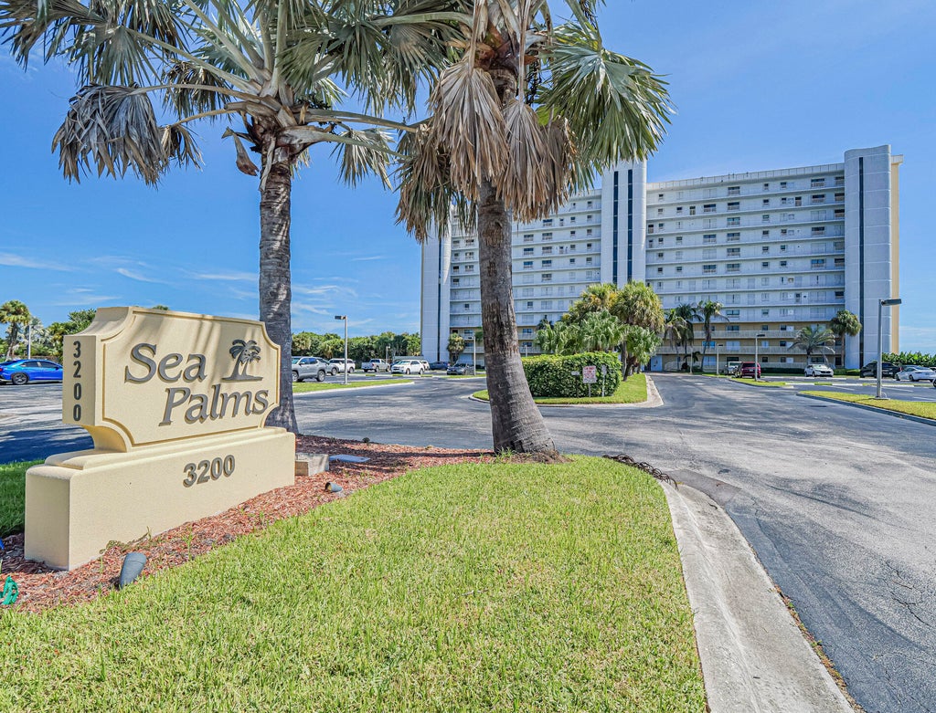 Photo of 3200 N HIGHWAY A1A #1004, Hutchinson Island, FL 34949 (MLS # B26081932)