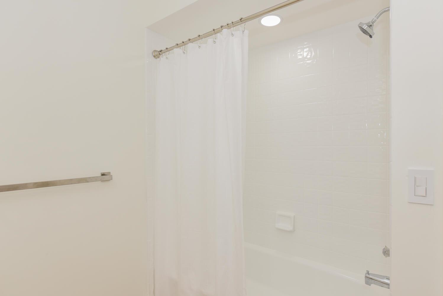 Via Del Mar - Residential Lease