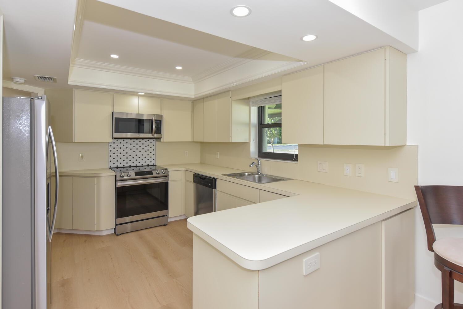 Via Del Mar - Residential Lease