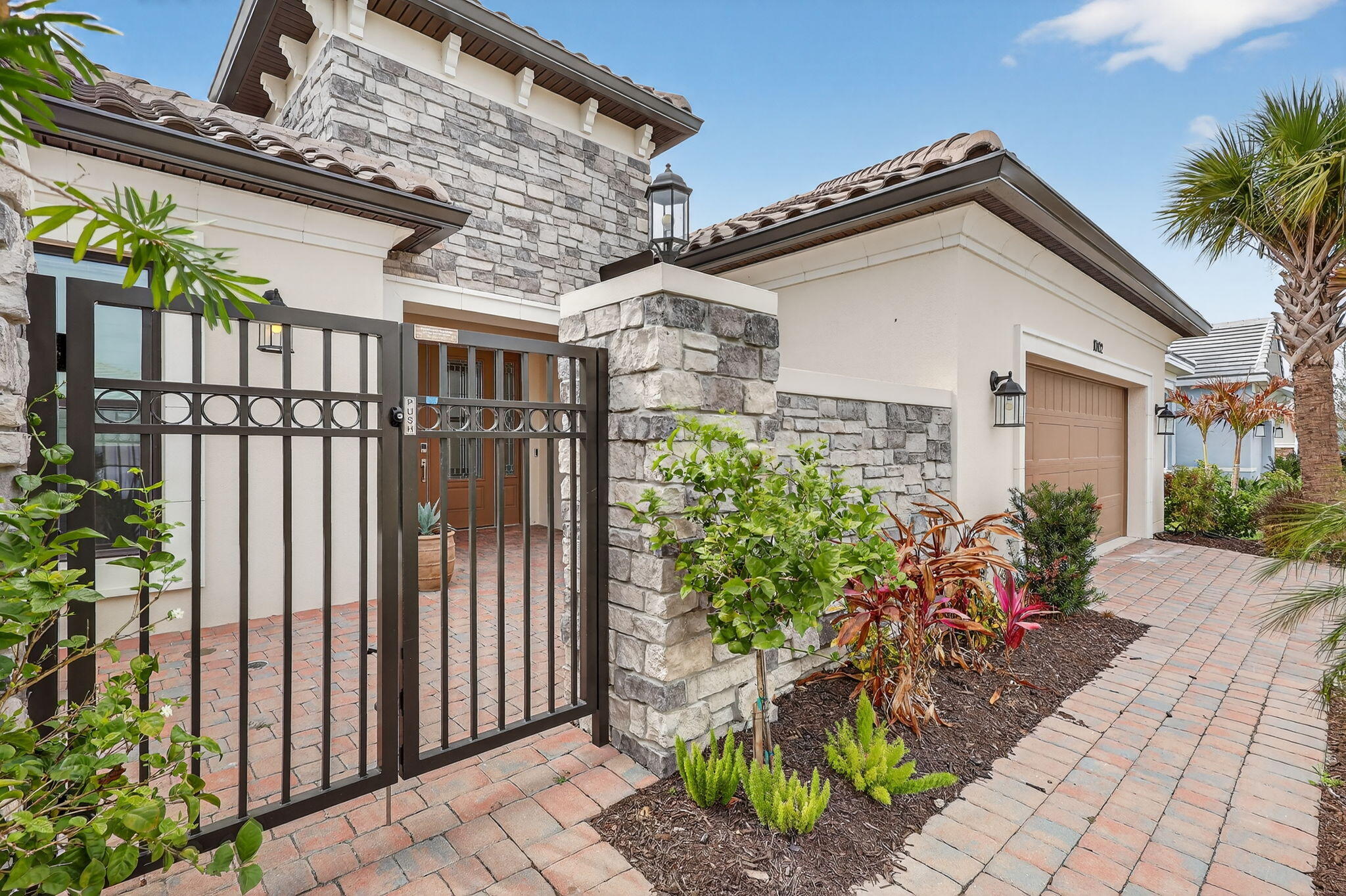 ESPLANADE AT TRADITION PHASE 2 - Residential