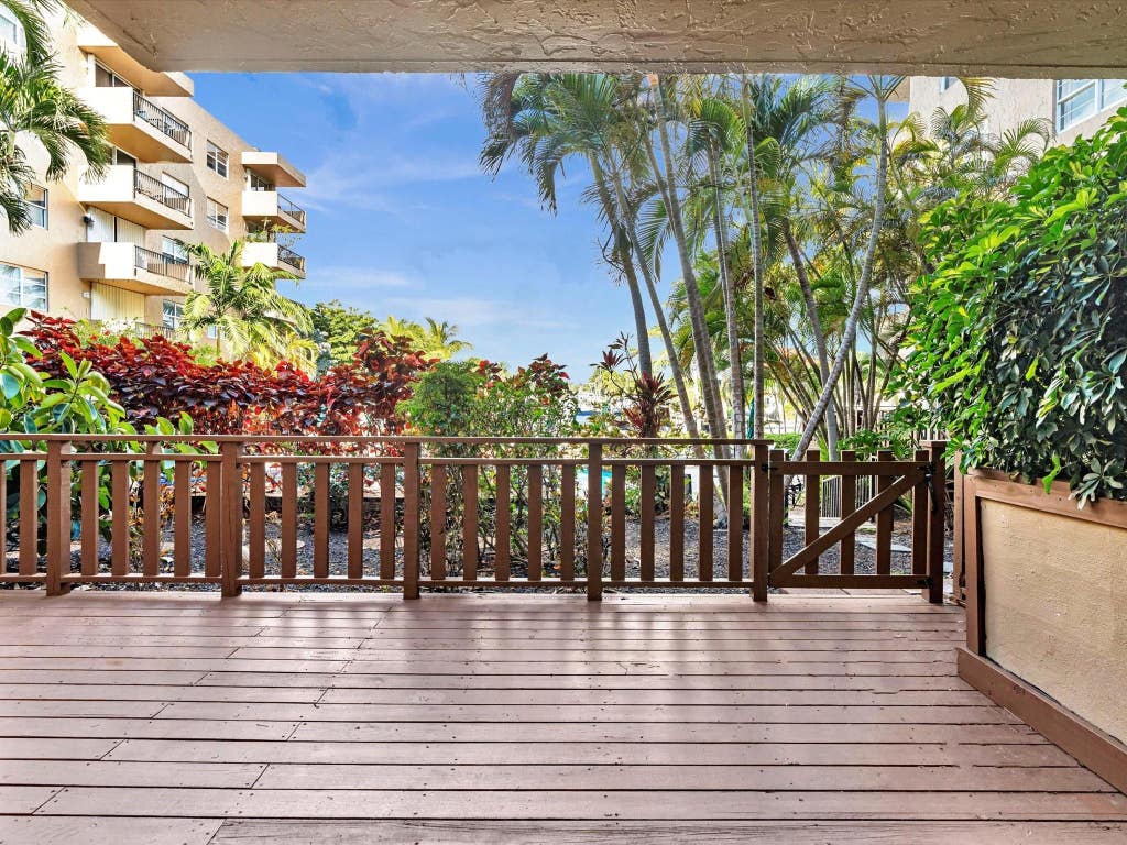 Photo of 1421 S OCEAN Boulevard #116, Pompano Beach, FL 33062 (MLS # B26064225)