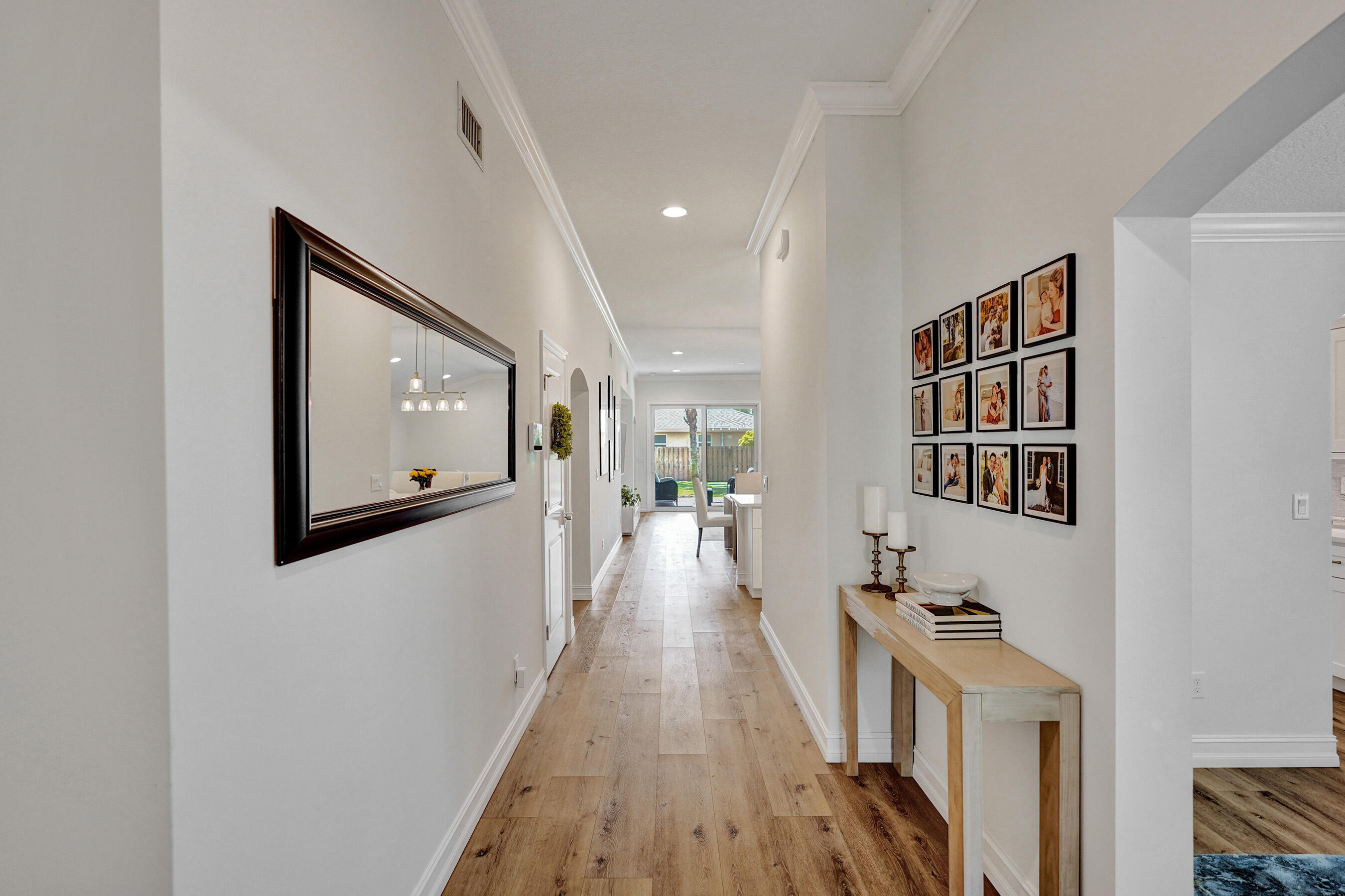 CINQUEZ PARK - Residential