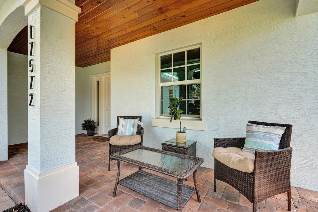 Photo of 17572 W Cinquez Park Rd Road W, Jupiter, FL 33458 (MLS # B26018724)