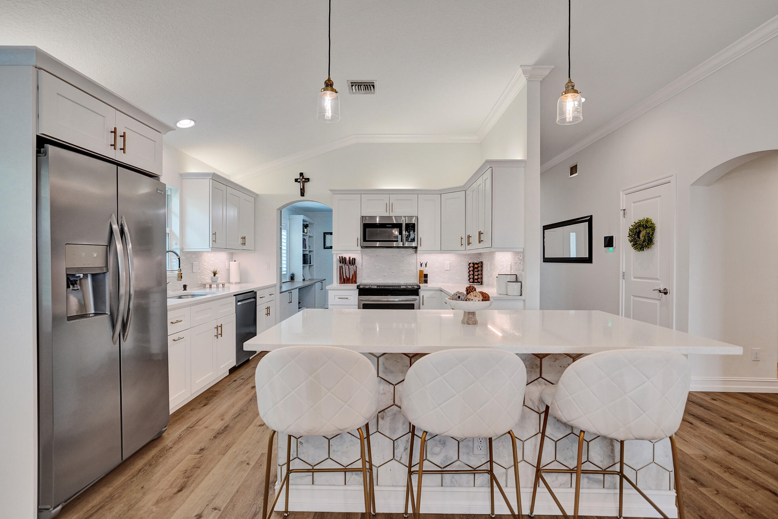 CINQUEZ PARK - Residential