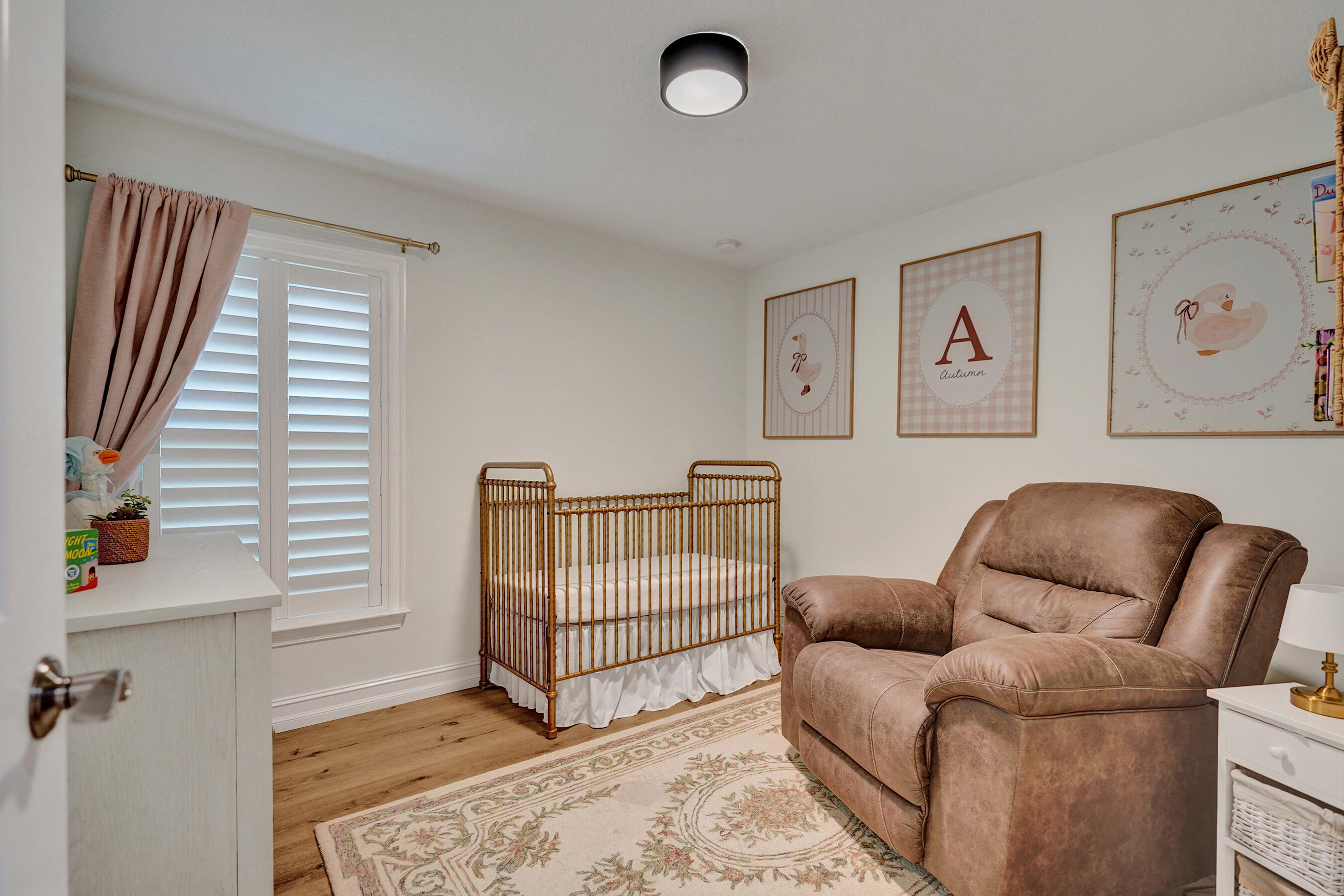 CINQUEZ PARK - Residential