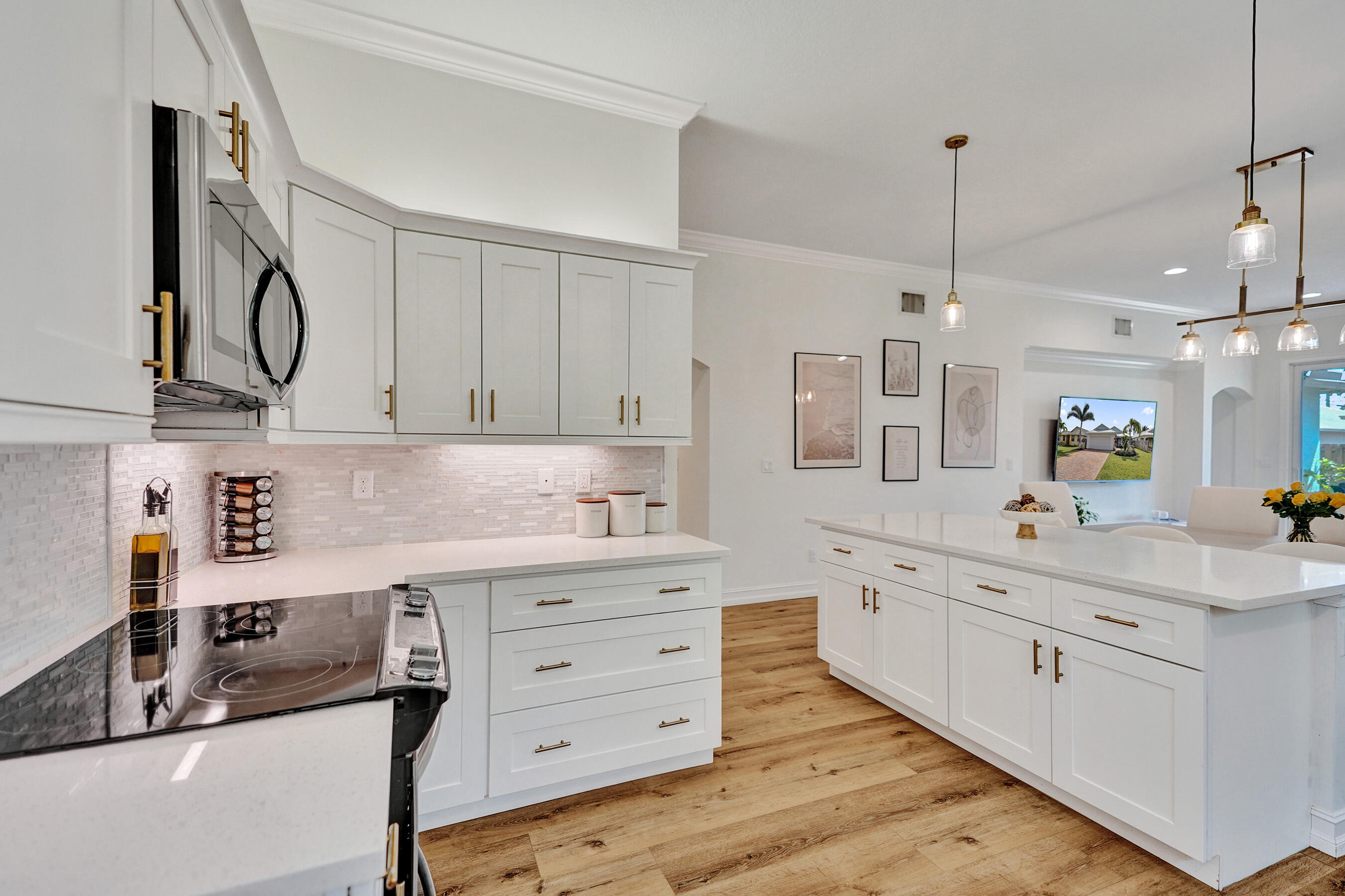 CINQUEZ PARK - Residential