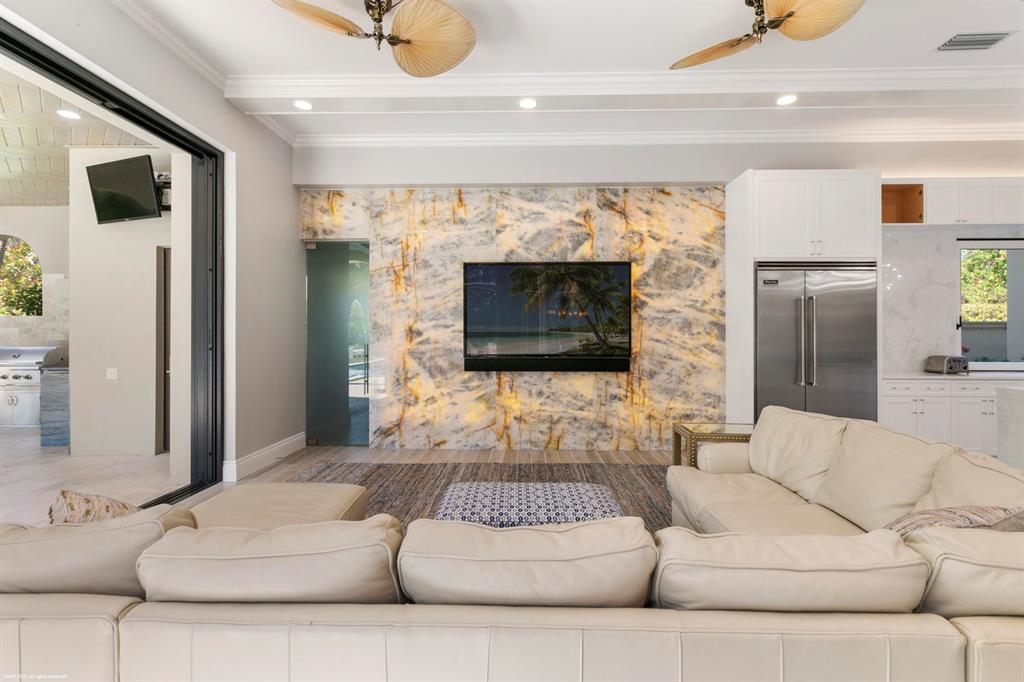 OLD PALM - Residential