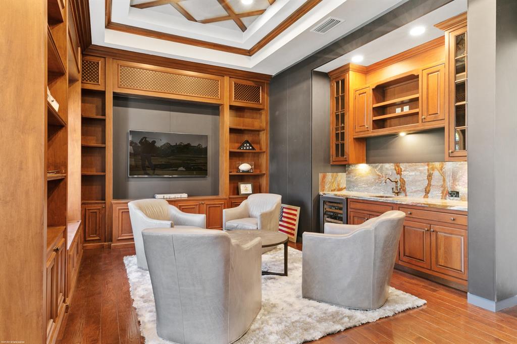 OLD PALM - Residential