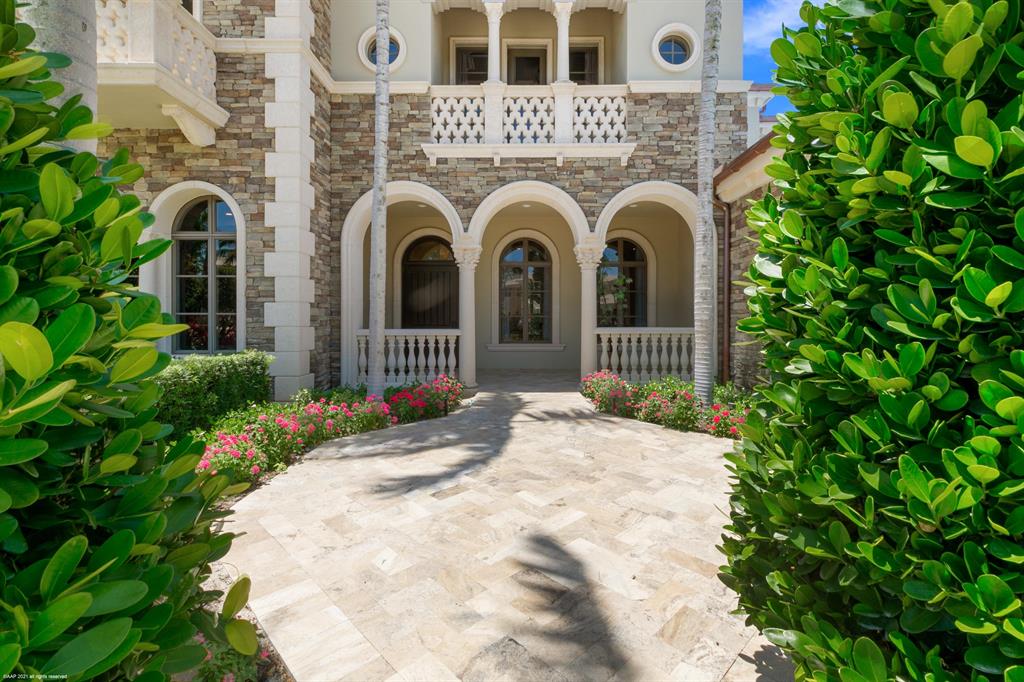 OLD PALM - Residential