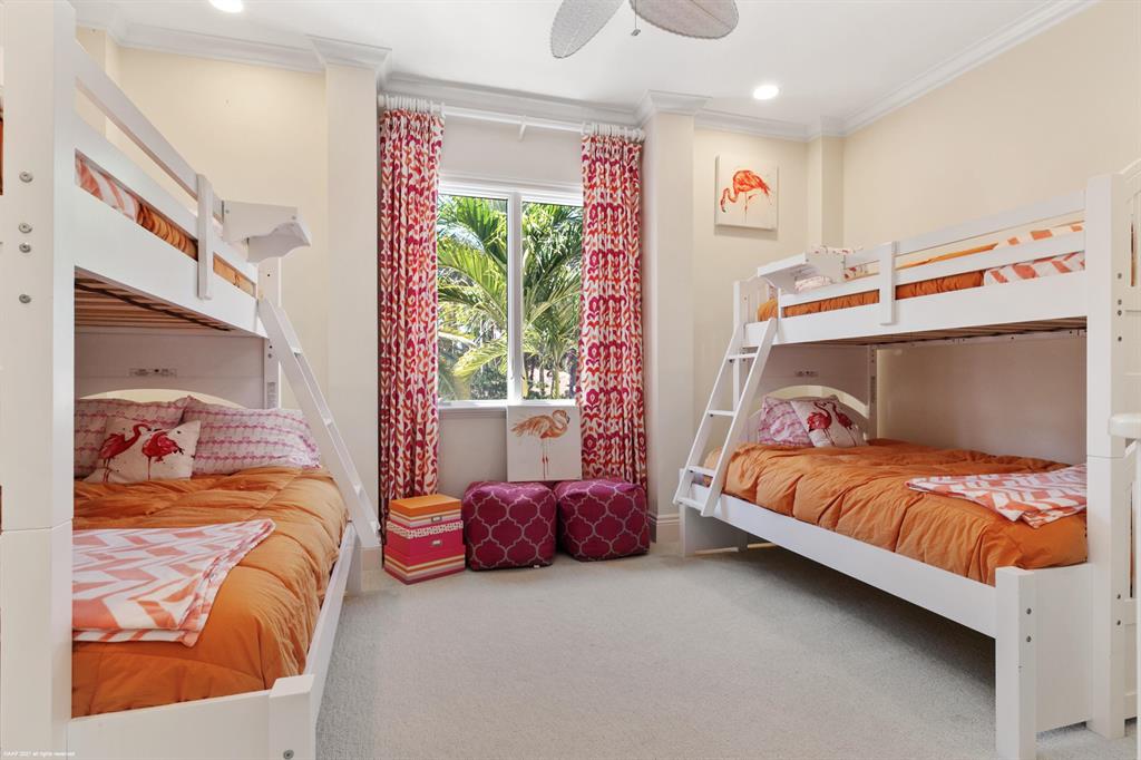 OLD PALM - Residential