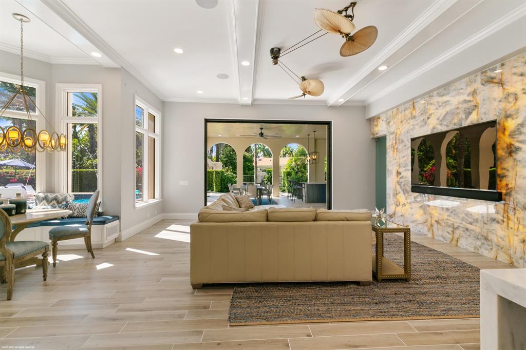 OLD PALM - Residential