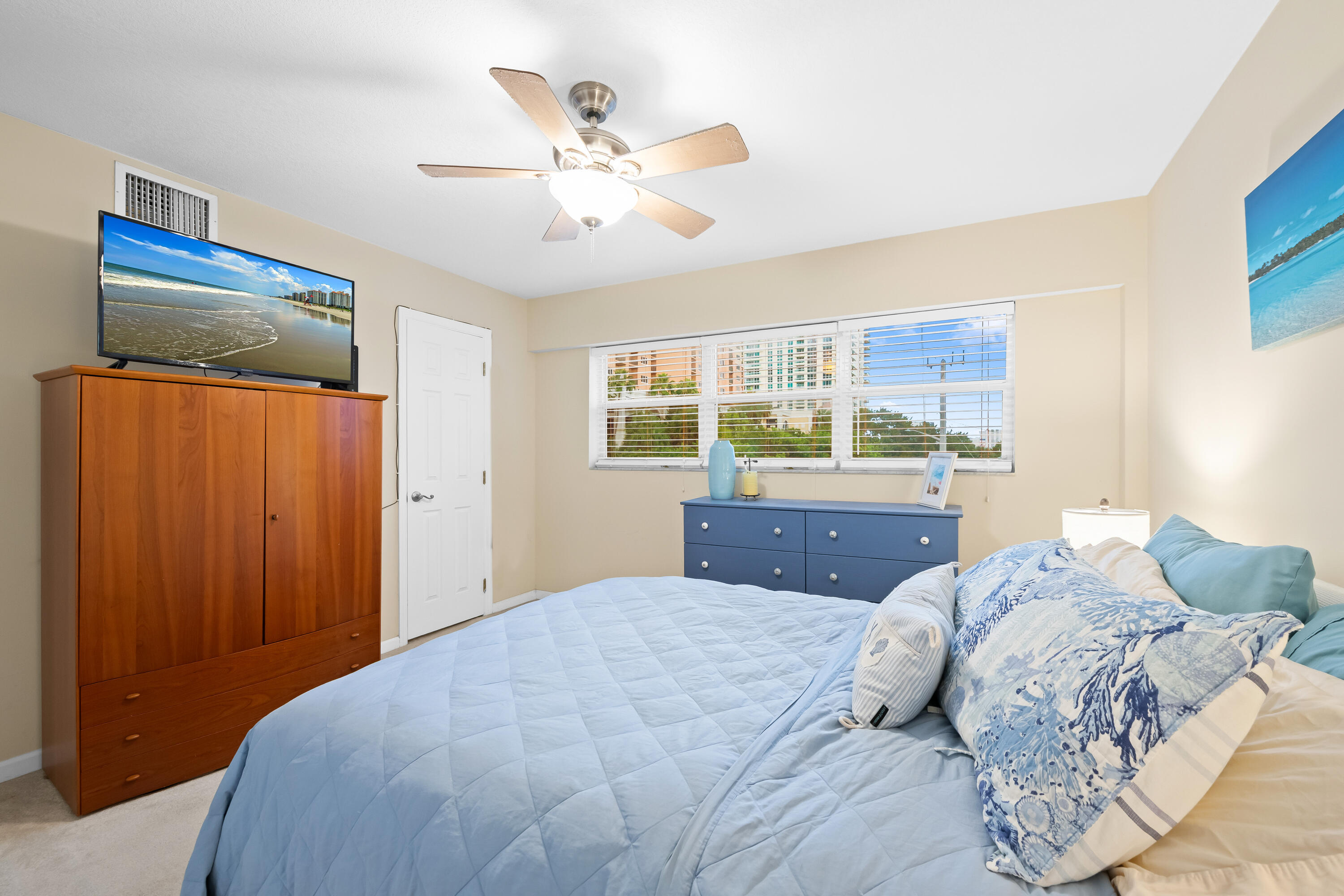 HARBOR HAVEN CONDO - Residential