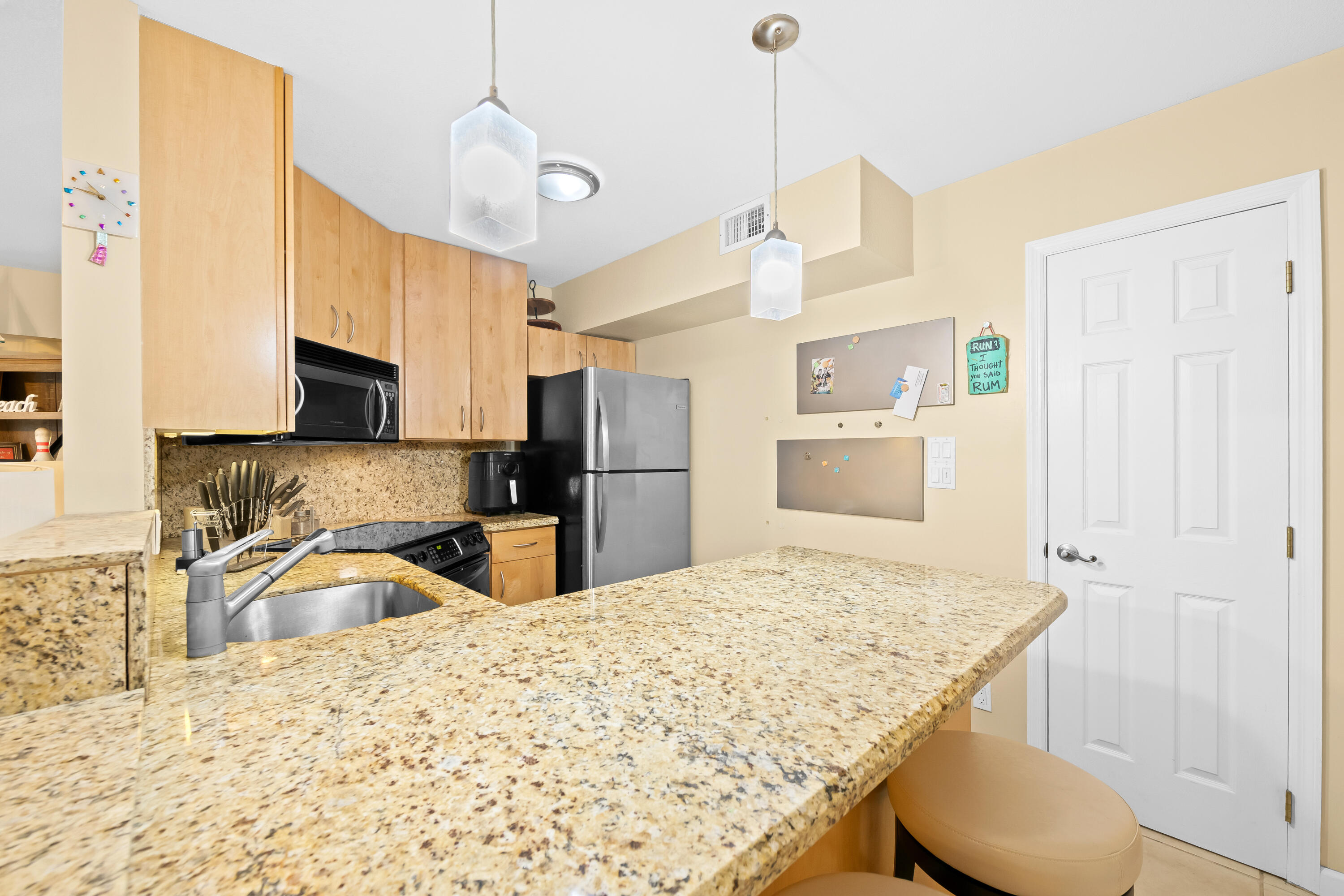 HARBOR HAVEN CONDO - Residential