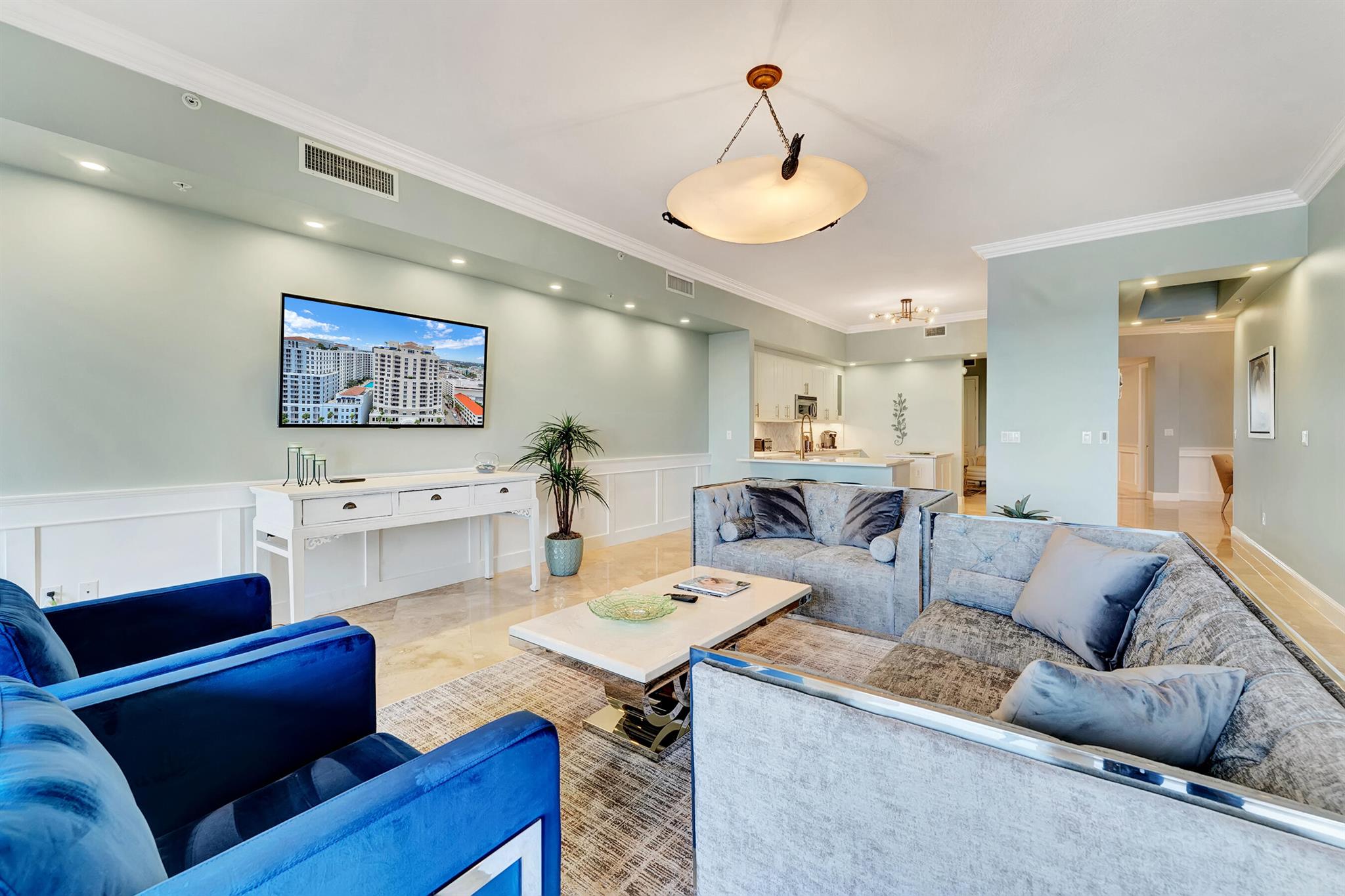 ESPLANADE GRANDE CONDO - Residential