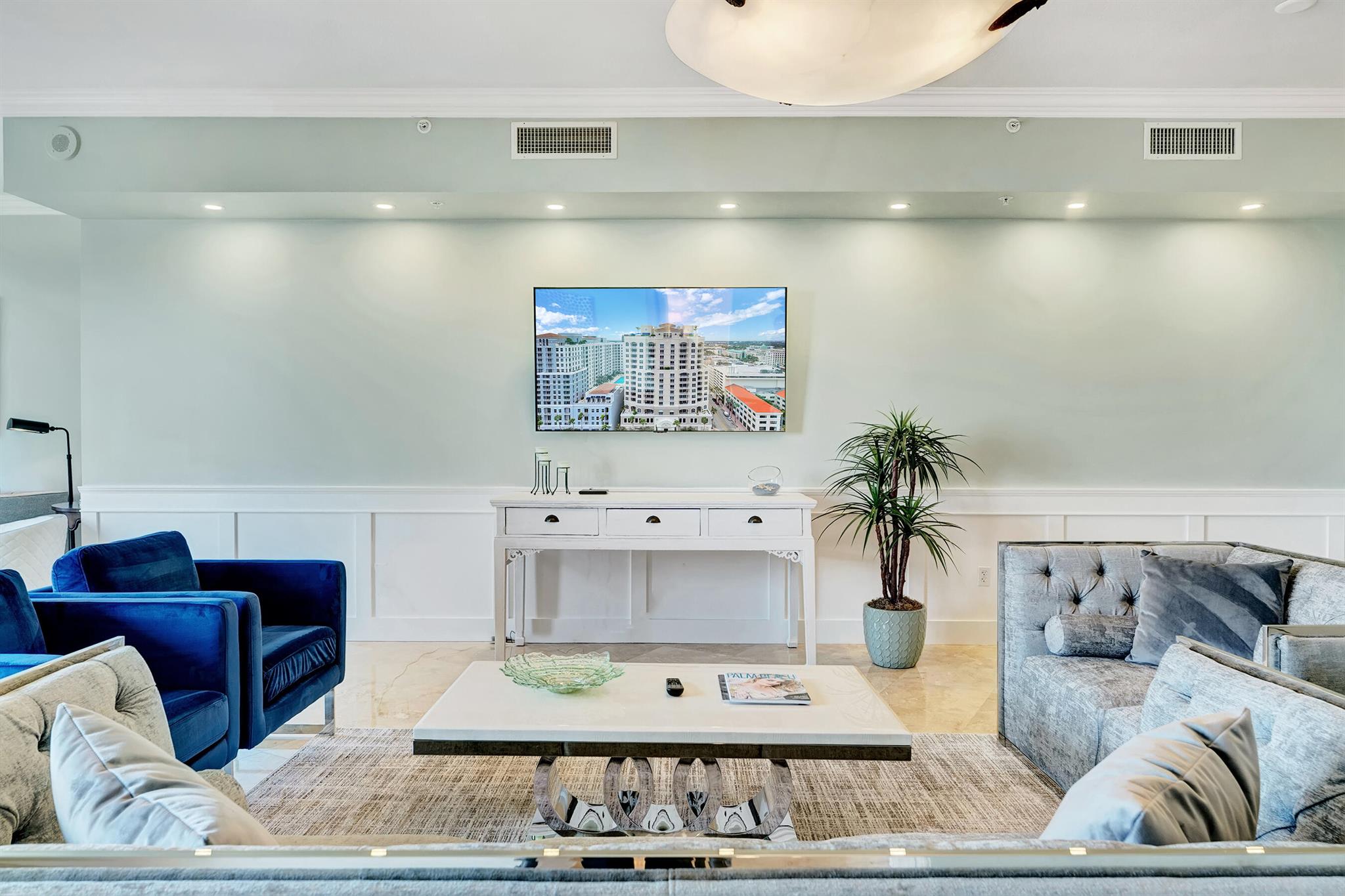 ESPLANADE GRANDE CONDO - Residential