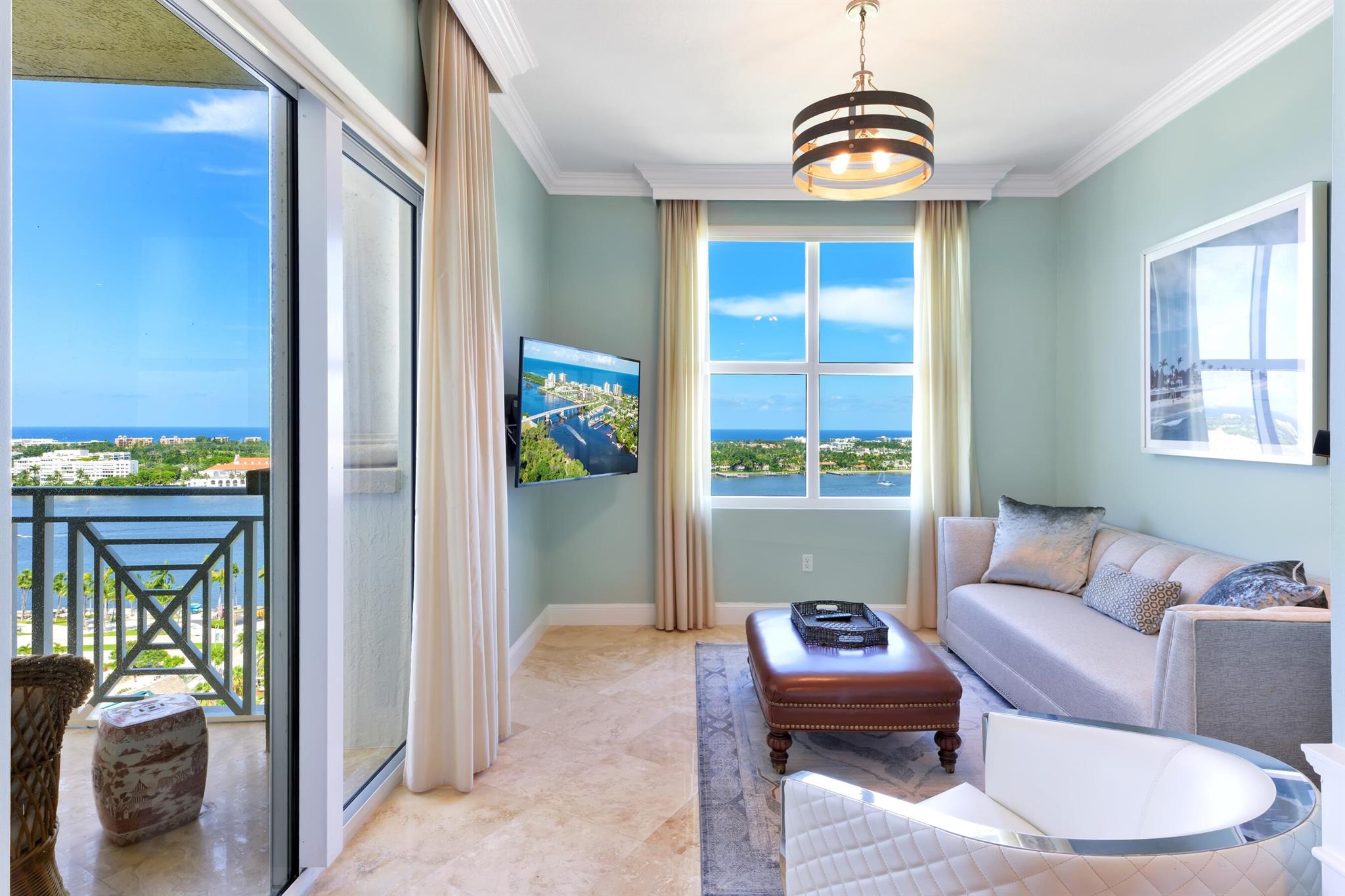 ESPLANADE GRANDE CONDO - Residential