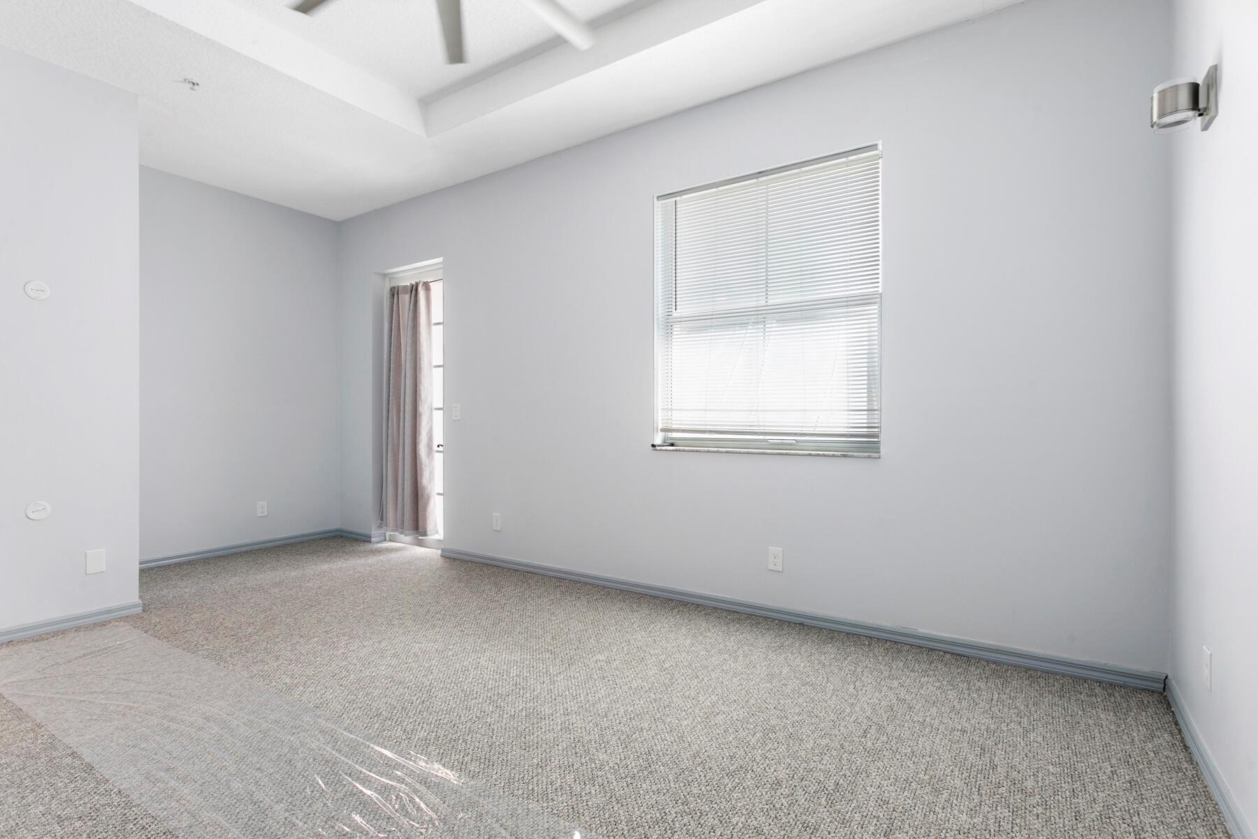 ABACOA TOWN CENTER 3 - Residential Lease