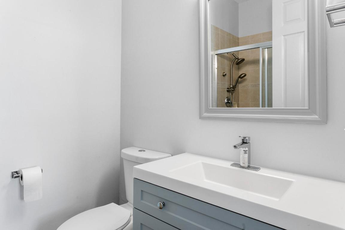 ABACOA TOWN CENTER 3 - Residential Lease