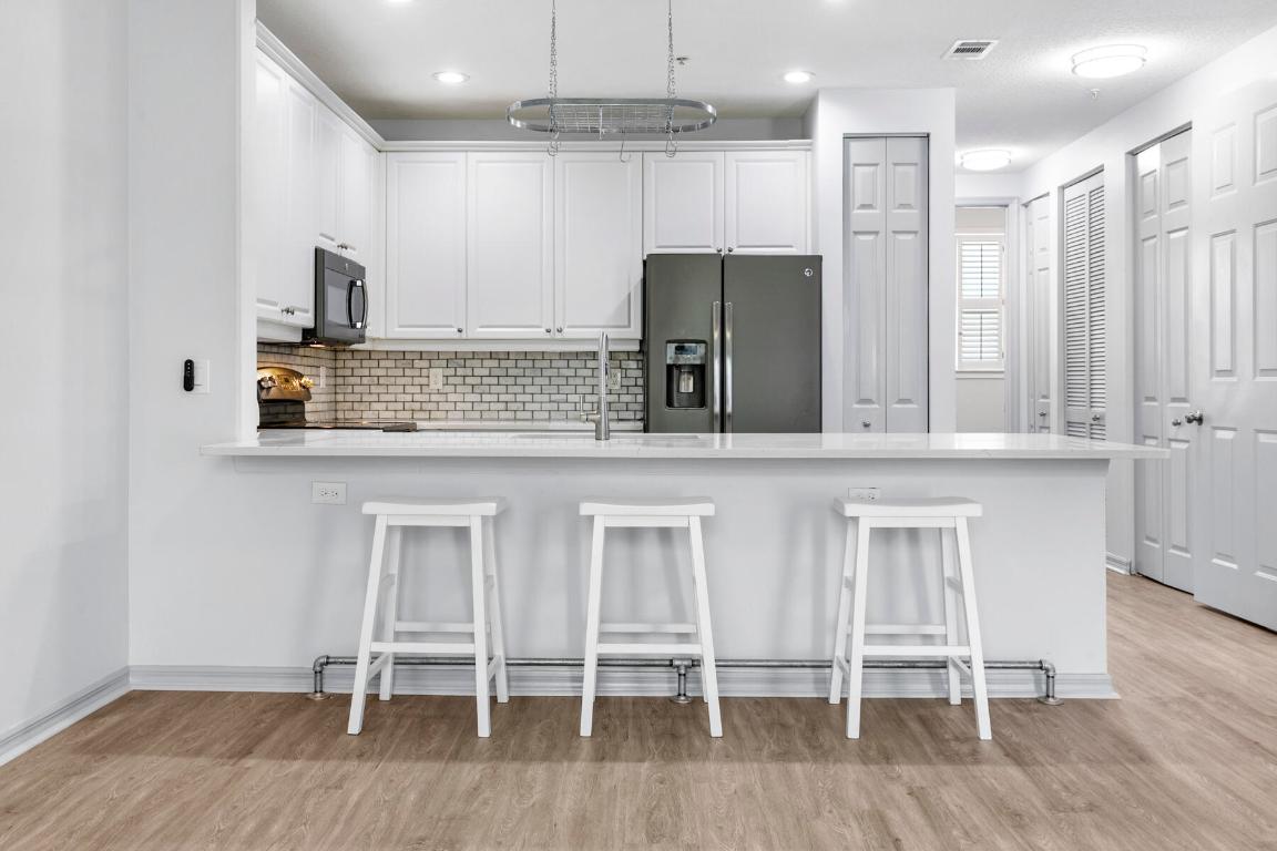 ABACOA TOWN CENTER 3 - Residential Lease