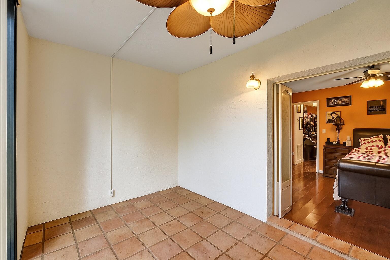 CAPRI WEST CONDO - Residential