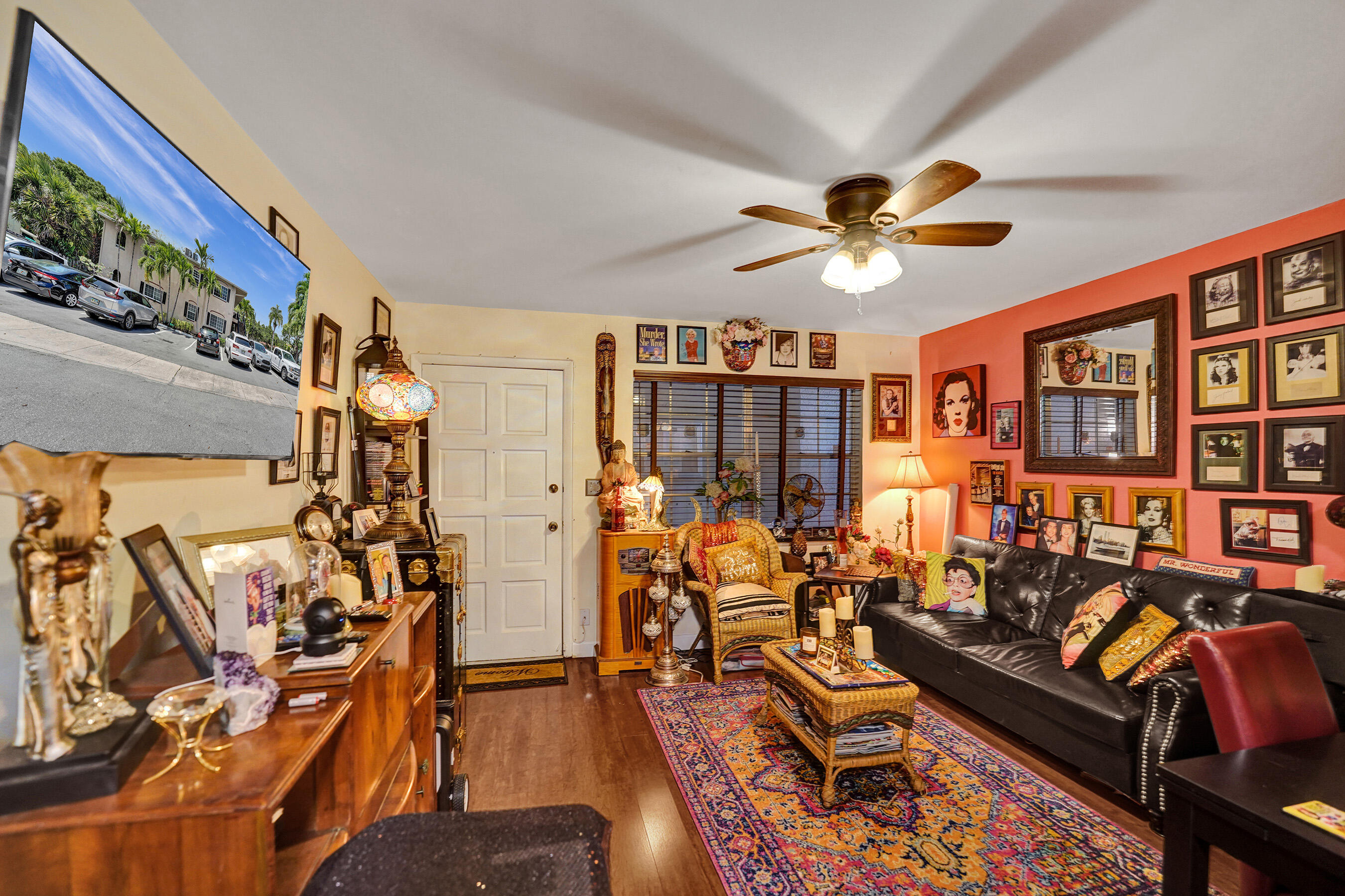 CAPRI WEST CONDO - Residential