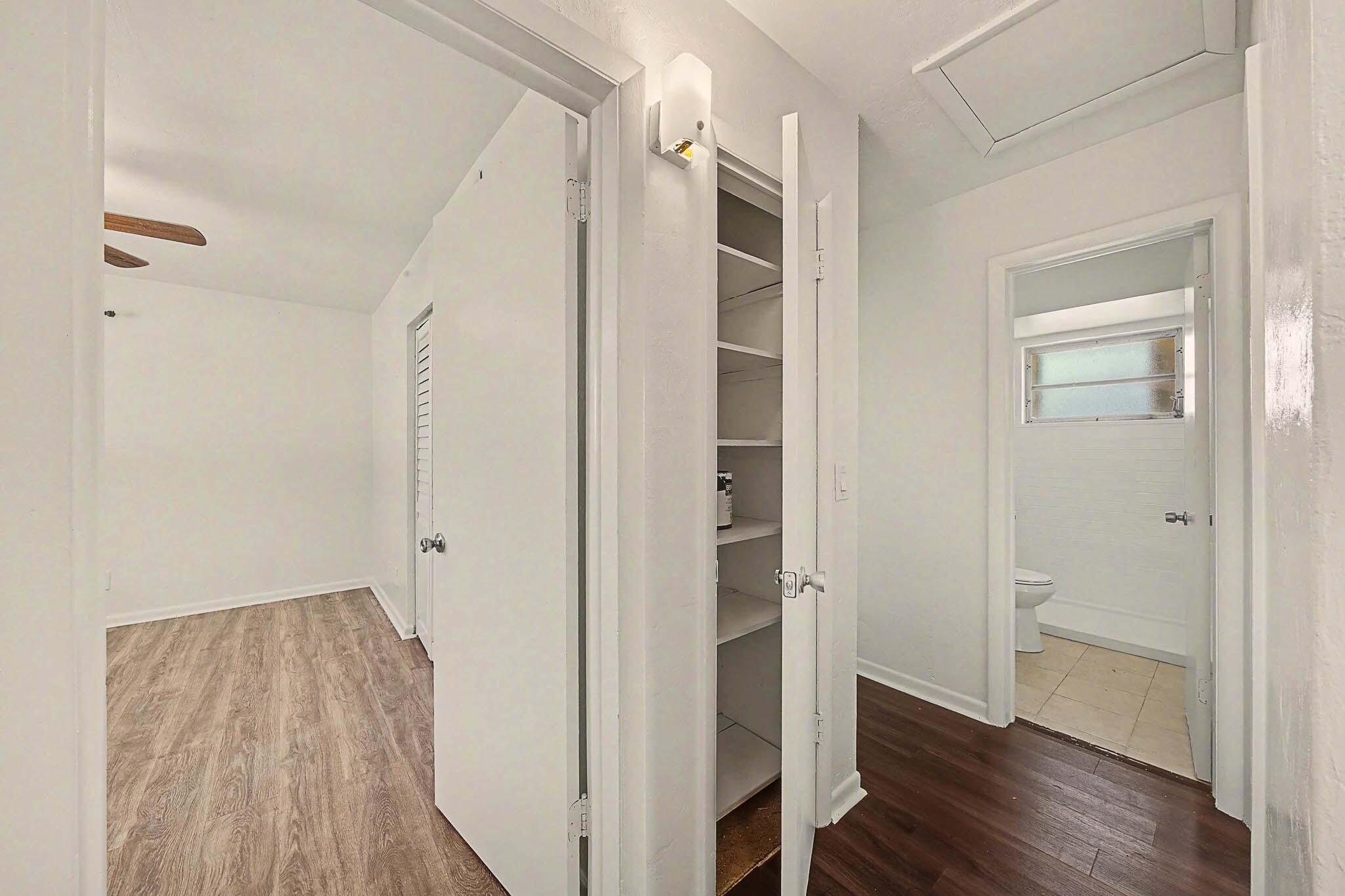 ROOSEVELT ESTATES - Residential Lease